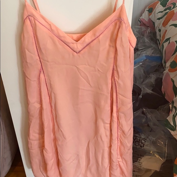 Amazing Elizabeth and James dress - Picture 2 of 4